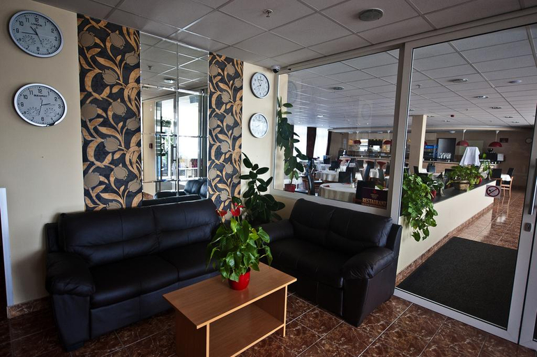 Public Area 2, Canada Hotel, Budapesti