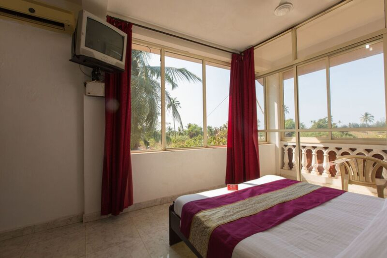 Bedroom 5, La Vaiencia, North Goa