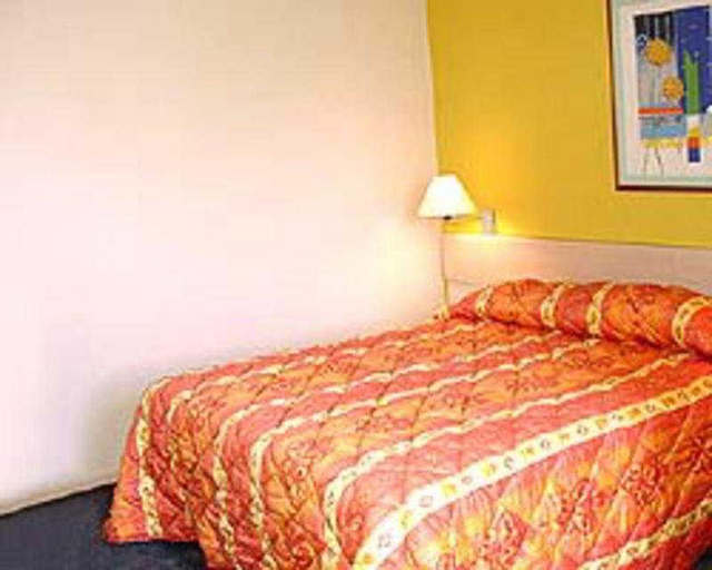 Bedroom 3, Lincoln Suites , Libertador