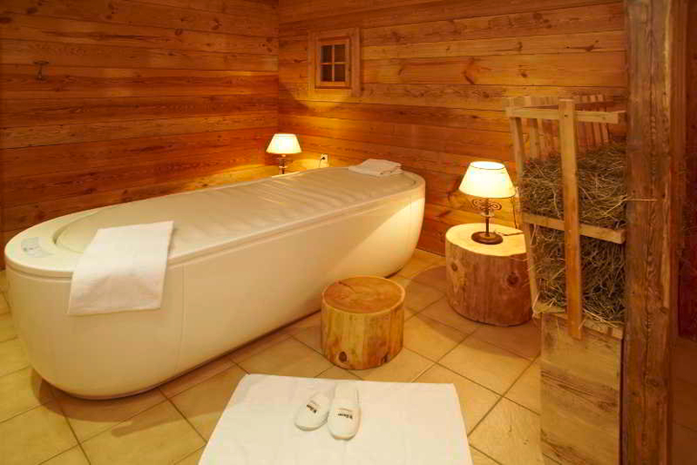 Bathroom 5, KUHOTEL Steinplatte, Trademark Col. by Wyndham, Kitzbühel