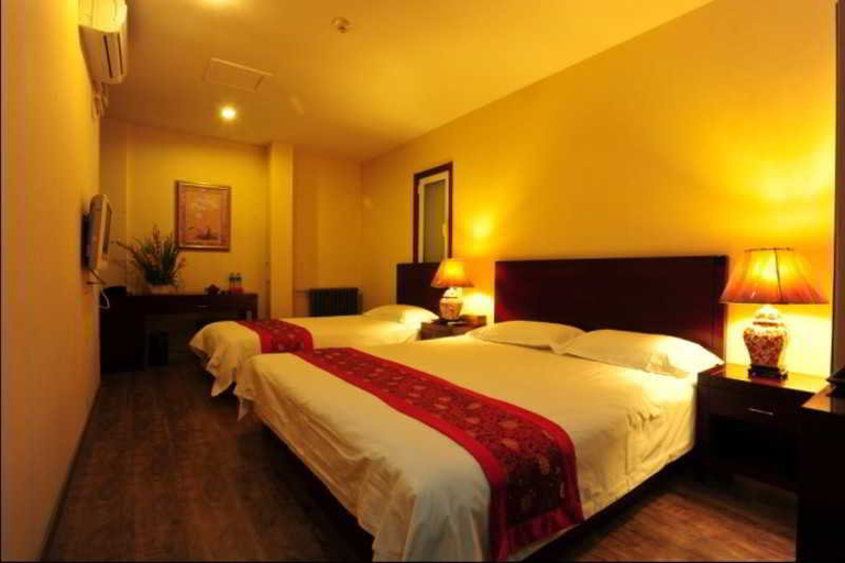 Bedroom 4, Beijing Traditional View Hotel, Beijing