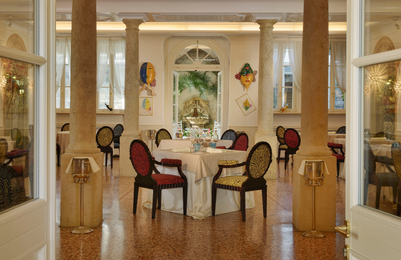 Public Area 4, Byblos Art Hotel Villa Amista, Verona