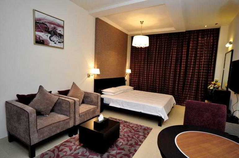 Bedroom 2, Dunes Hotel Apartments Oud Metha, Dubai