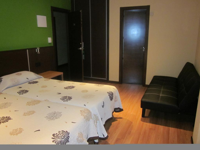 Bedroom 2, Alda Corcubion, A Coruña