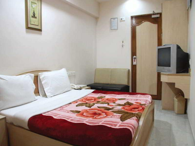 Bedroom 3, Hotel Maruti, Ahmadabad