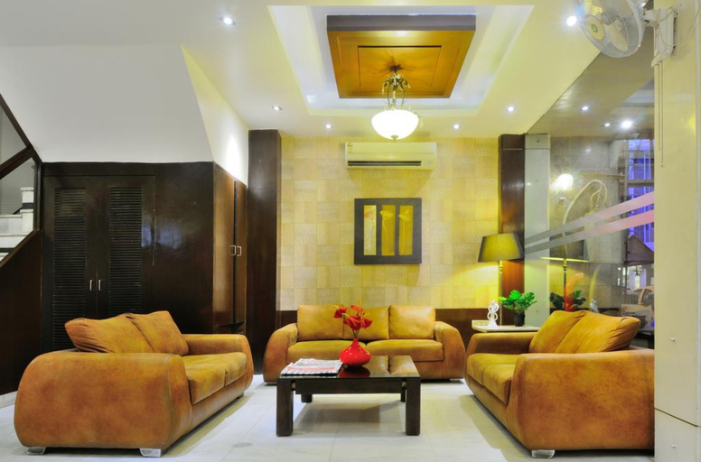 Public Area 2, The Raj, Delhi