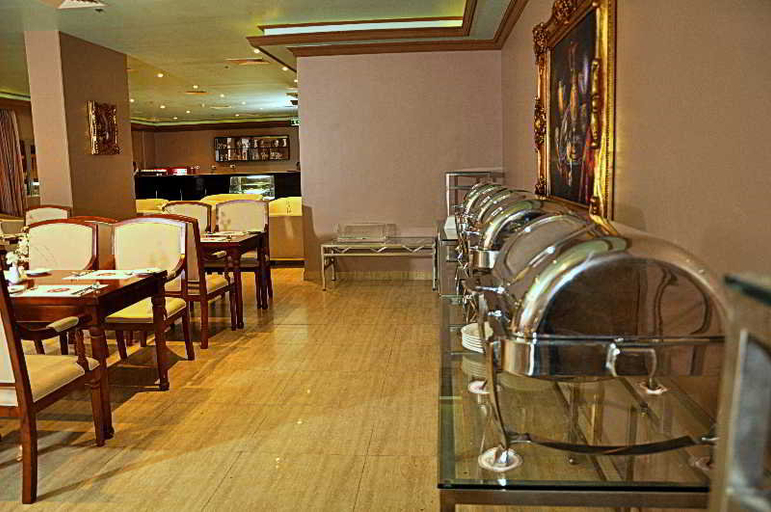 Food & Drinks 5, Monroe Hotel Bahrain, Manama