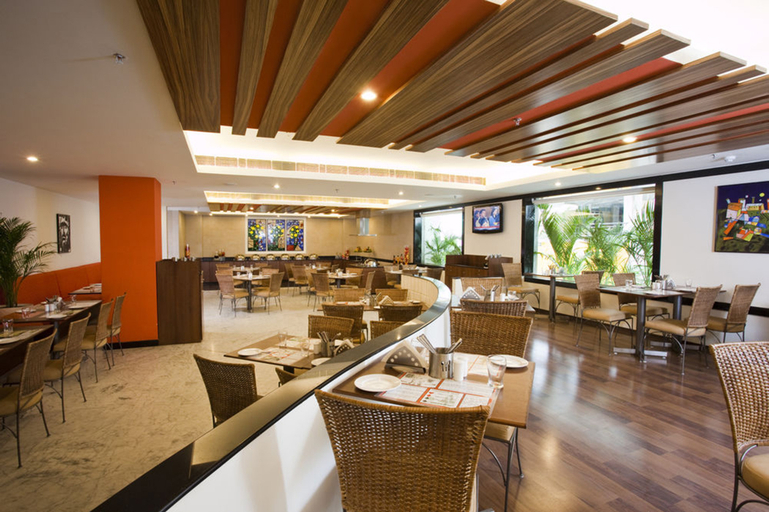Food & Drinks 5, Lemon Tree Indore, Indore