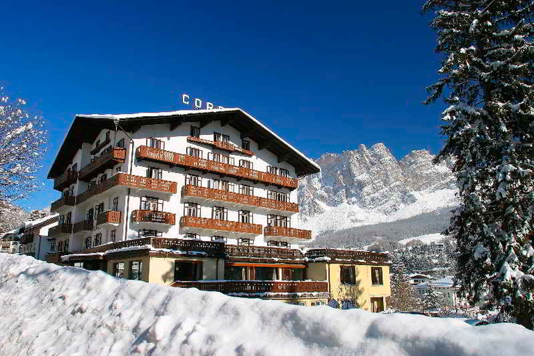Exterior & Views 3, Hotel Corona, Belluno