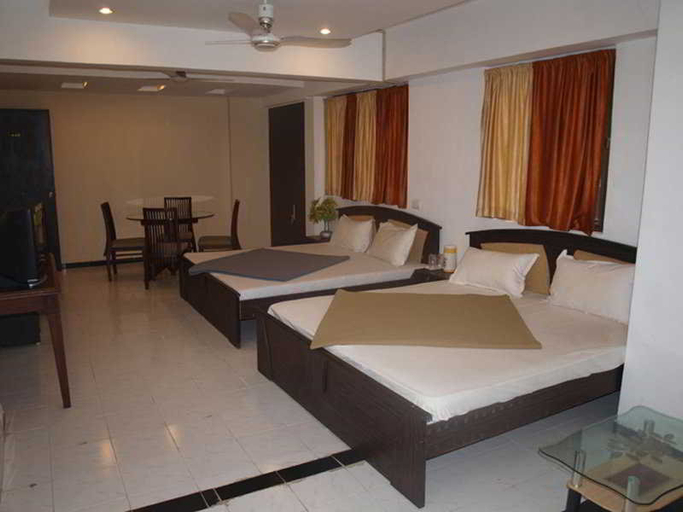 Bedroom 5, Hotel Maan Residency, Ahmadabad