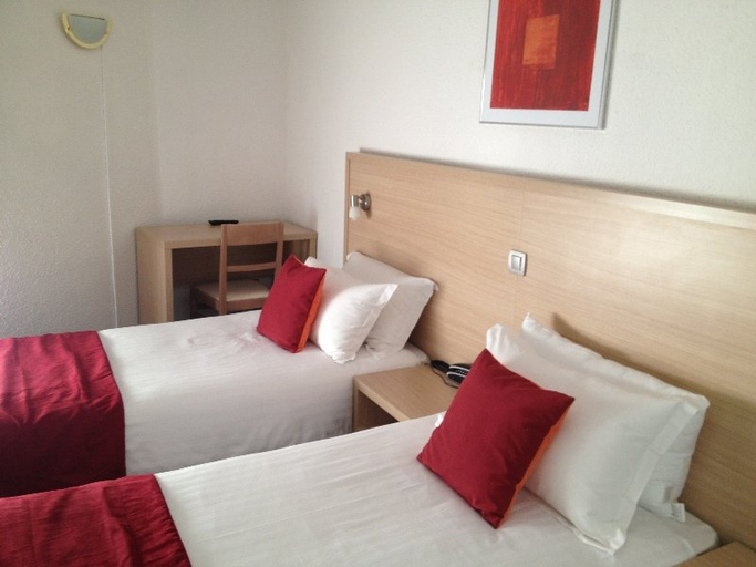 Bedroom 3, Hotel Teranga, Alpes-Maritimes