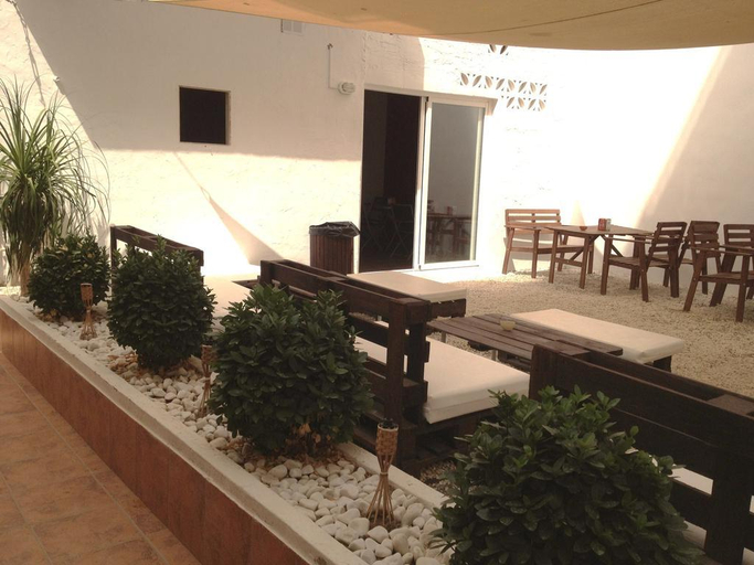Exterior & Views 2, Hostal Balearic, Baleares