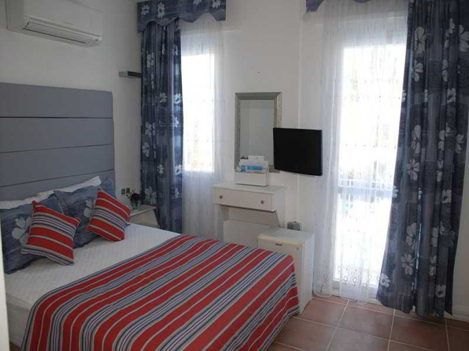 Bedroom 4, Bitez Corner Boutique Hotel, Bodrum