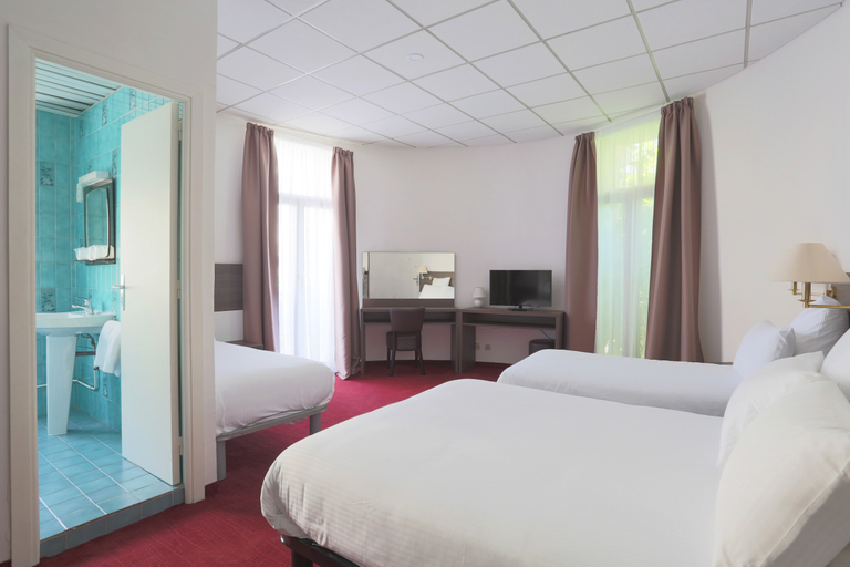 Bedroom 3, Hotel Annexe Nice, Alpes-Maritimes