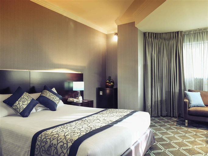 Bedroom 2, Novel Hotel City Centre (Formerly Mercure Centre), Abu Dhabi City