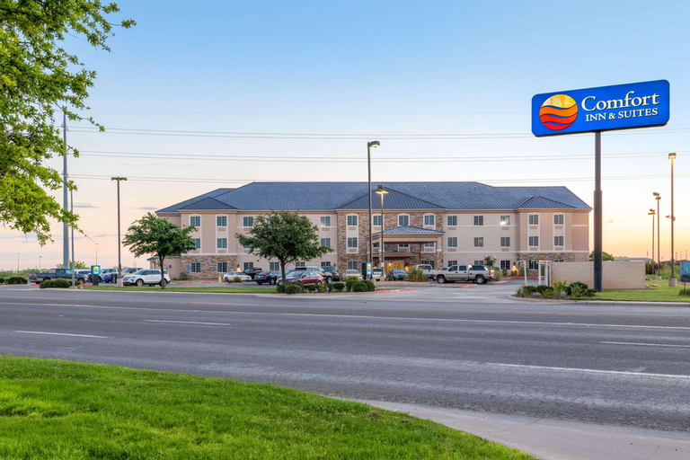 Comfort Inn & Suites, Odessa I-20, Ector