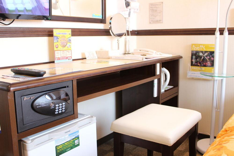 Toyoko Inn Chiba-minato Ekimae, Chiba