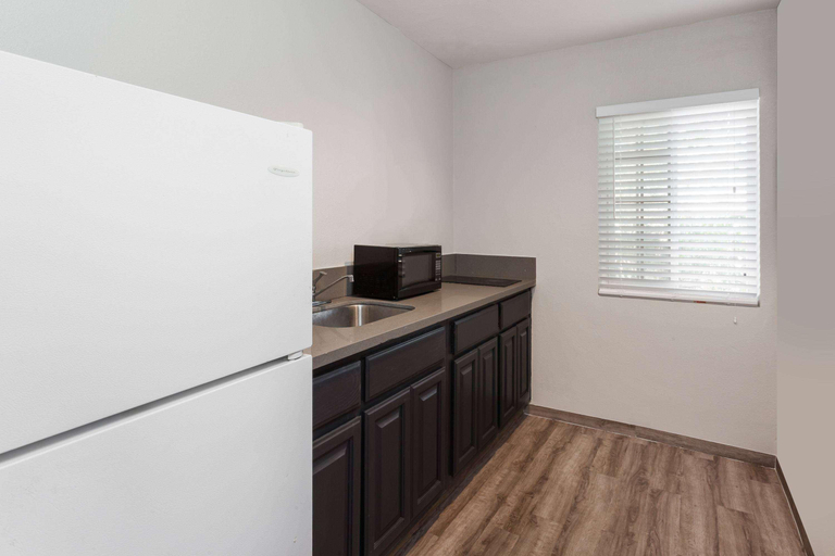Bedroom 4, Travelodge by Wyndham Rosemead, Los Angeles