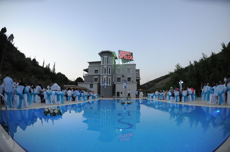 Sport & Beauty 2, Spilos Hotel, Merkez