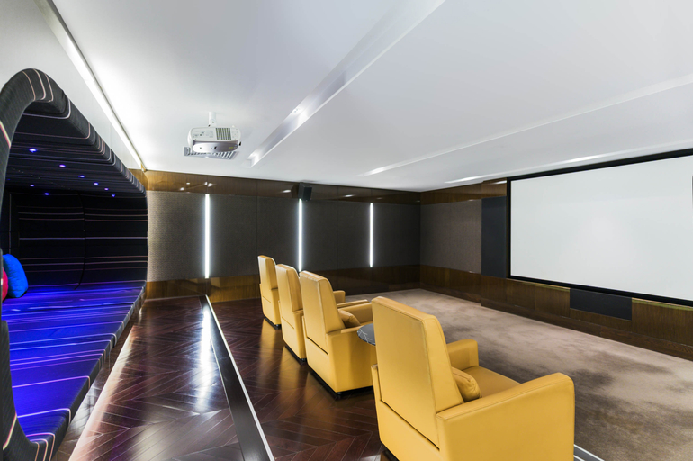 Others 5, Peppers Broadbeach, Gold Coast
