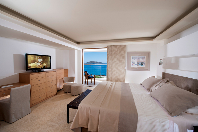 Bedroom 3, Elounda Peninsula All Suite Hotel, Crete