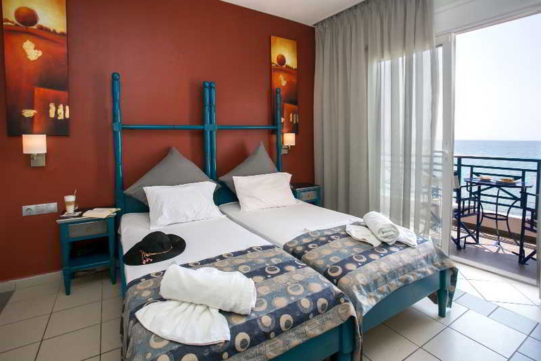 Bedroom 4, Thalassies, East Macedonia and Thrace