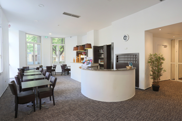 Public Area, Hotel Annexe Nice, Alpes-Maritimes