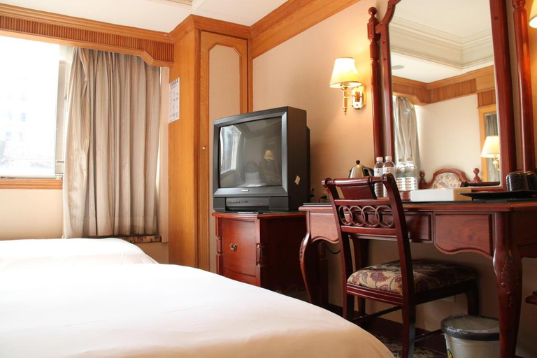 Bedroom 4, Meadow Hotel, Taipei City
