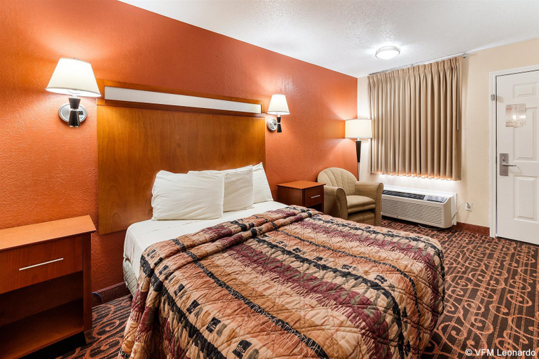 Bedroom 4, Days Inn by Wyndham Jasper TX, Jasper