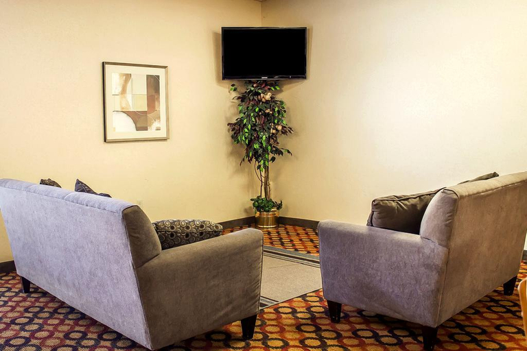 Public Area 2, Wilkes-Barre Inn and Suites, Luzerne