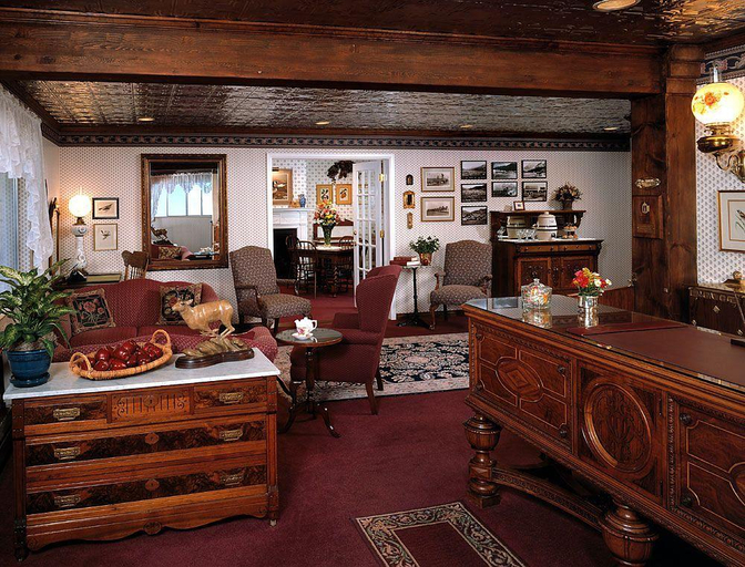 Public Area, Parkway Inn of Jackson Hole, Teton