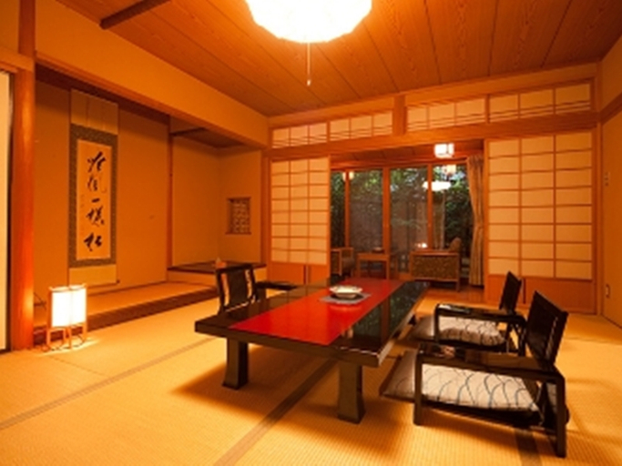 Public Area 2, Ryotei Tanokura, Yufu