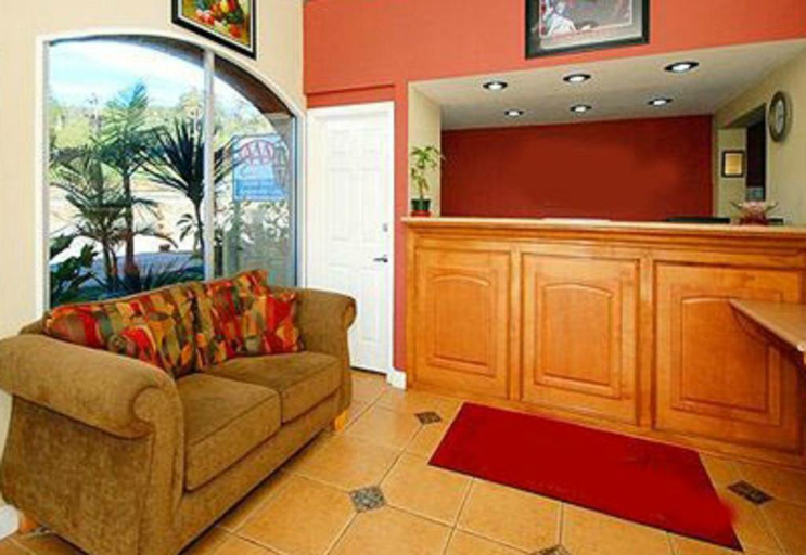 Public Area 2, Escondido Lodge, San Diego