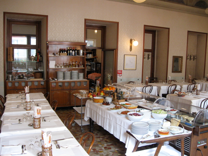 Food & Drinks 5, Tre Re, Como