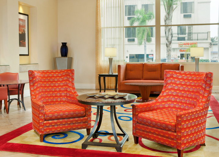 Public Area 3, Courtyard by Marriott Long Beach Downtown, Los Angeles