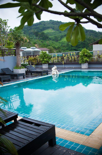 Platinum, Phuket Island