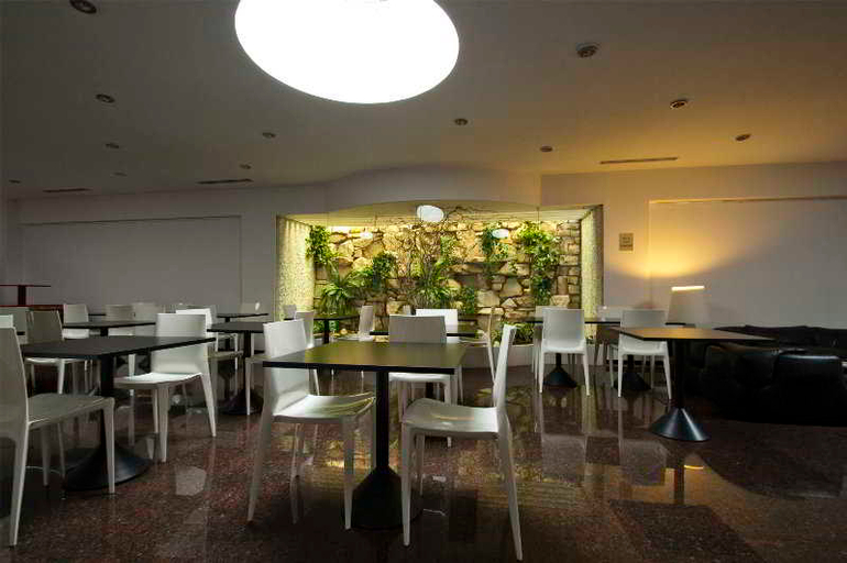 Food & Drinks 4, VICTOR HOTEL, Bari