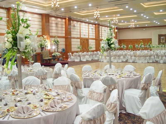 Business Facilities