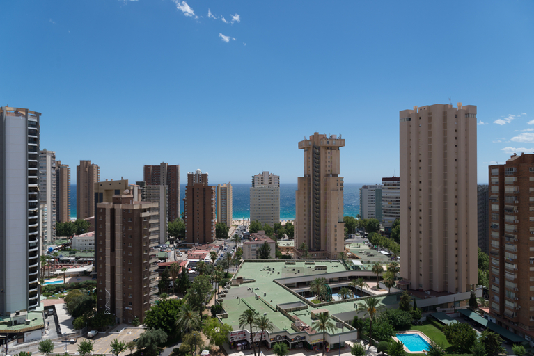Others 5, Apartamentos Gemelos 20, Alicante