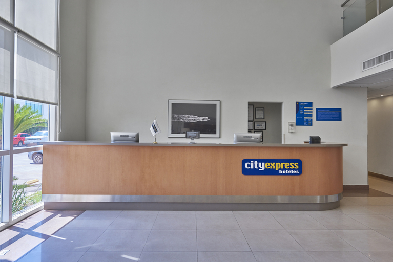 Public Area 4, City Express Mazatlan, Mazatlán