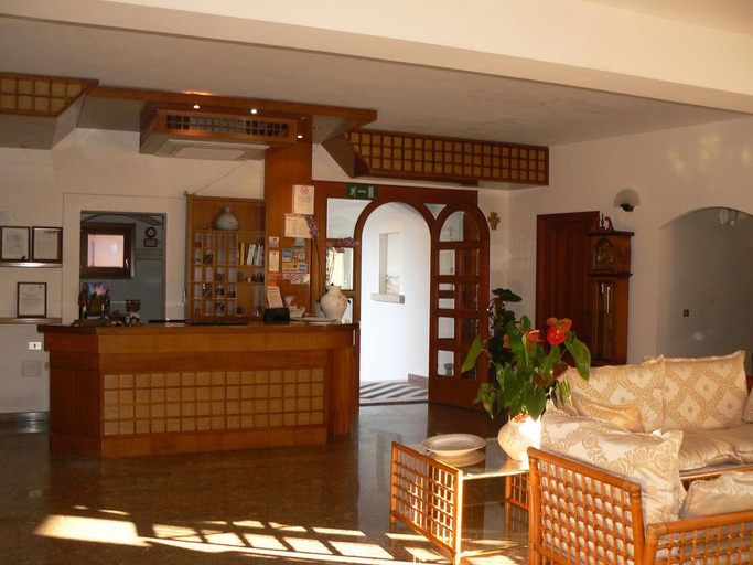 Public Area, Hotel Piccolo Golf, Olbia-Tempio