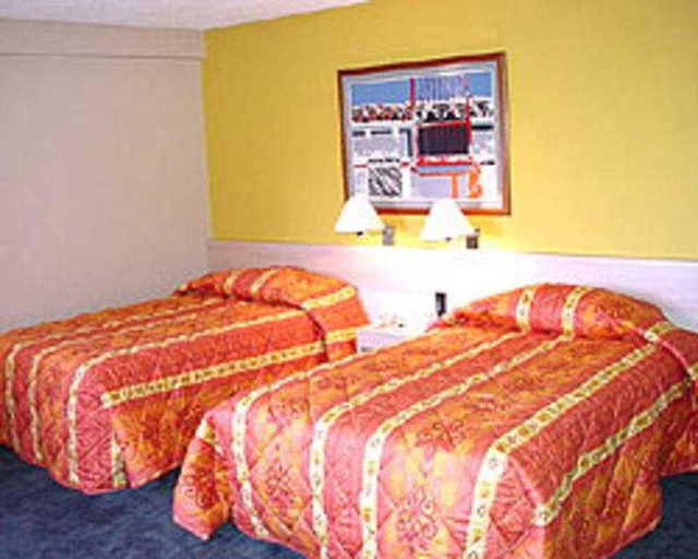 Bedroom 4, Lincoln Suites , Libertador