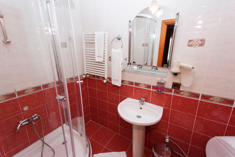 Bathroom 4, Sultanahmet Star Hotel, Fatih
