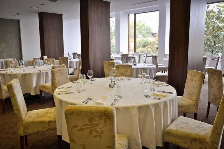 Food & Drinks 5, Hotel Park, Belgrade