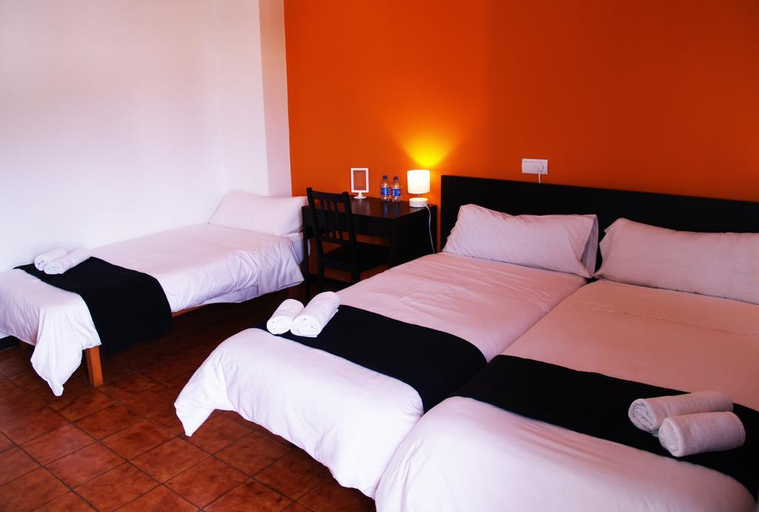 Bedroom 3, Hostal Balearic, Baleares
