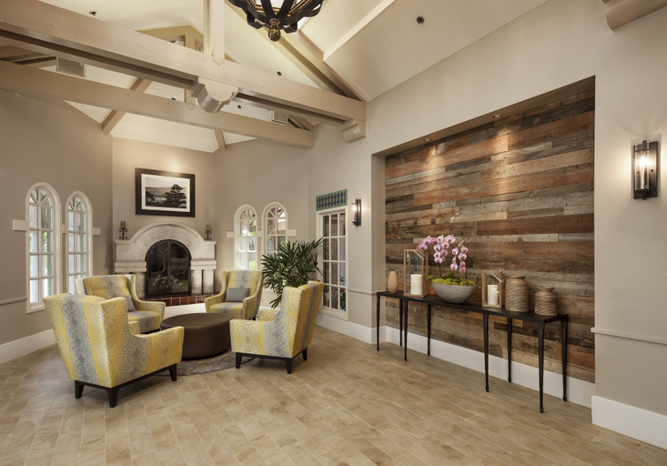 Public Area 3, Half Moon Bay Lodge, San Mateo