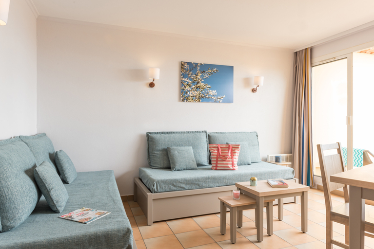 Bedroom 3, Residence Les Rivages des Issambres, Var