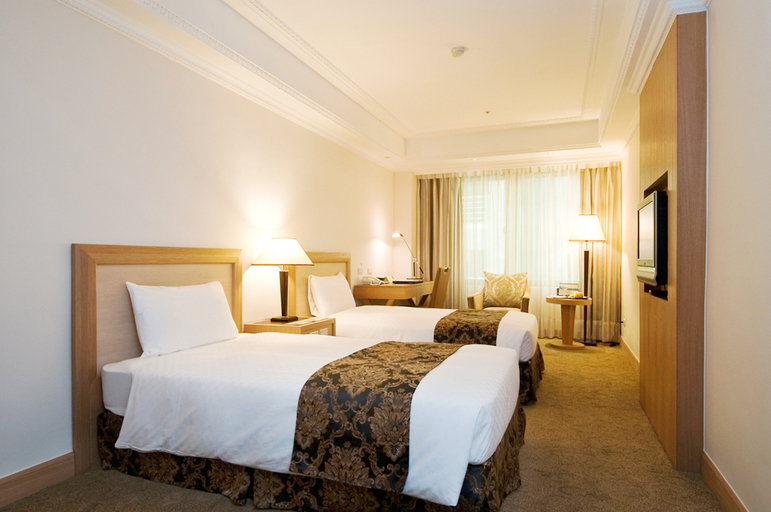 Bedroom 2, Golden China Hotel, Taipei City