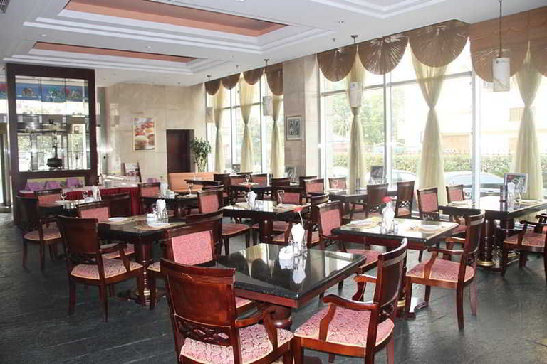 Food & Drinks, Golden Jade Sunshine, Shanghai