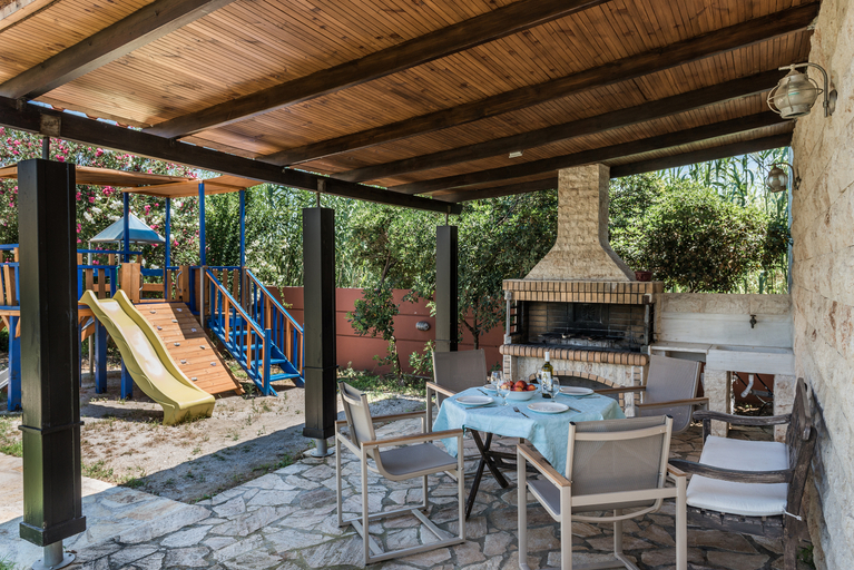 Public Area 2, Daphnis Villas, Crete